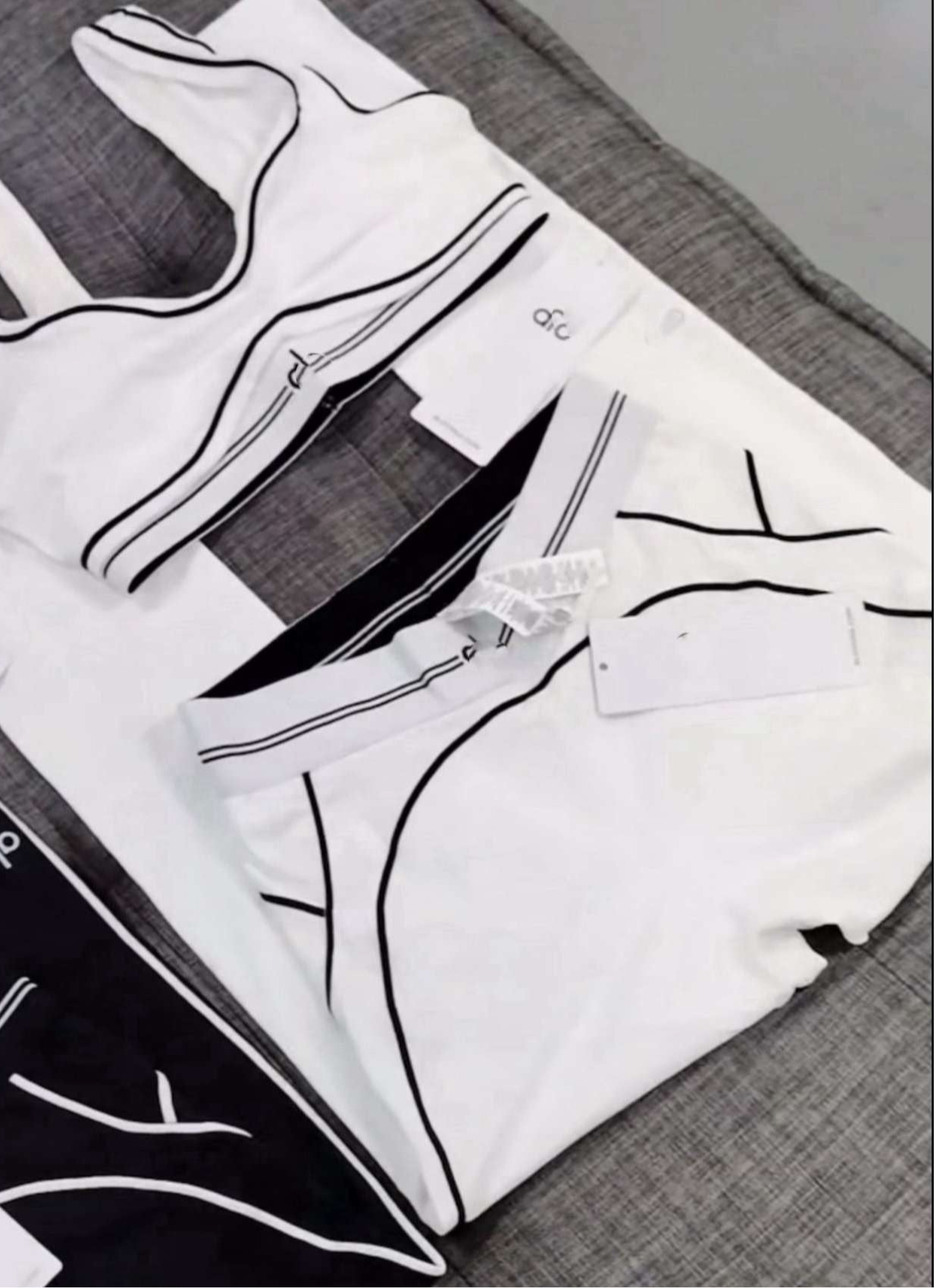 White set
