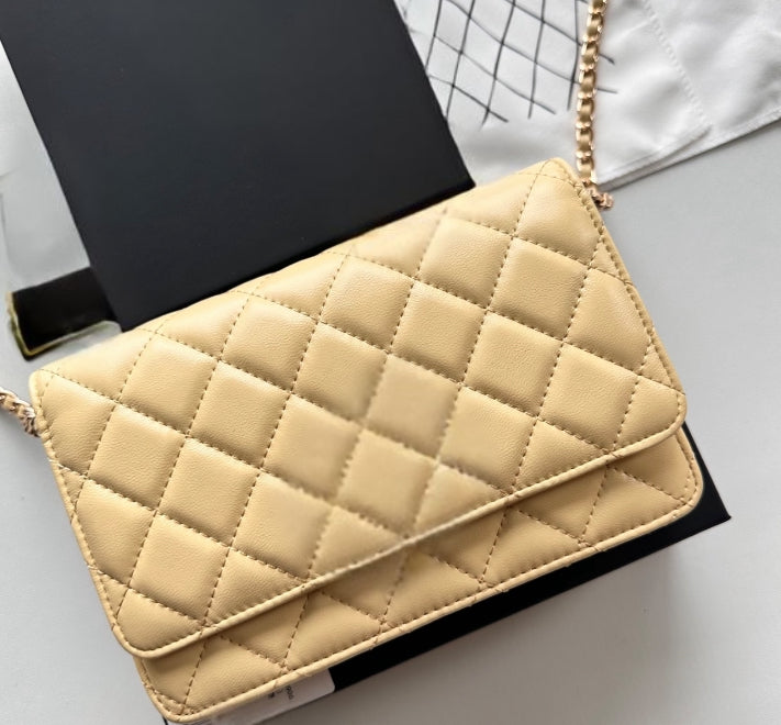 Cross body bags