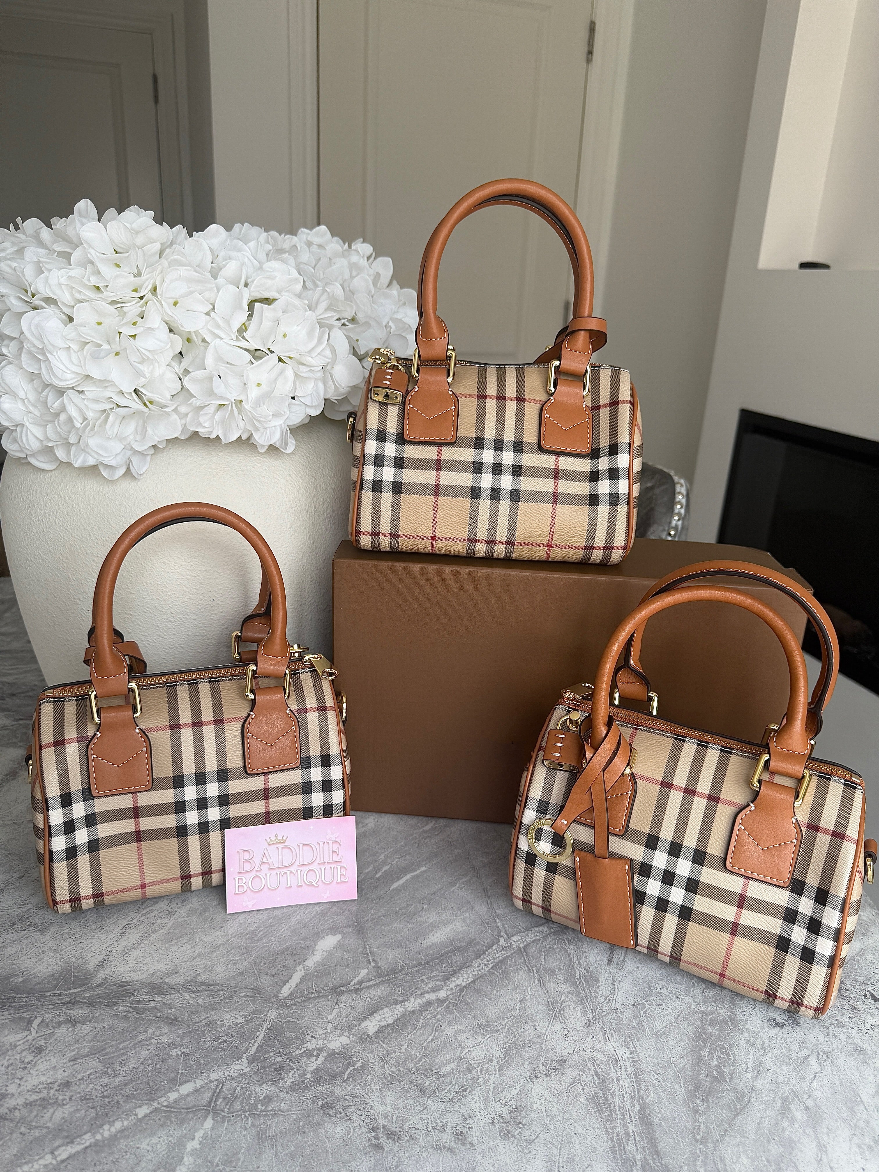 Mini grid bag