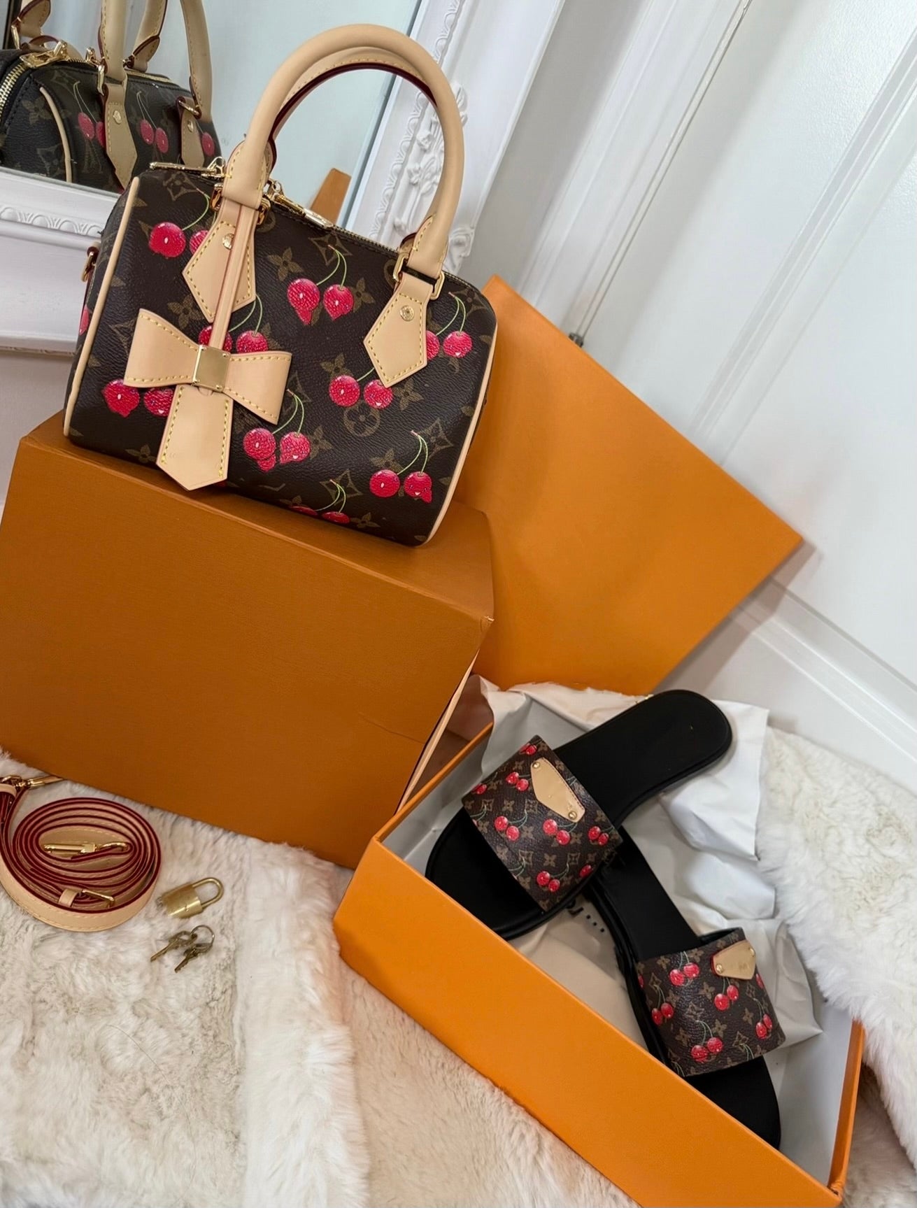 Brown cherry set