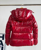 Red coat shine