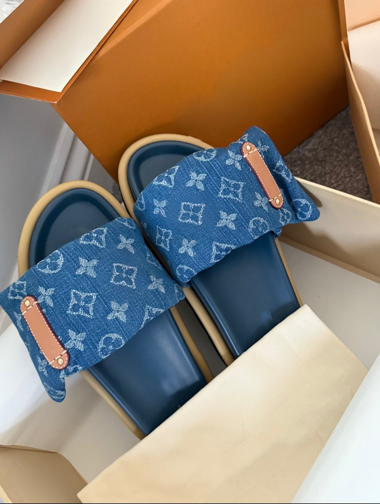Blue denim set