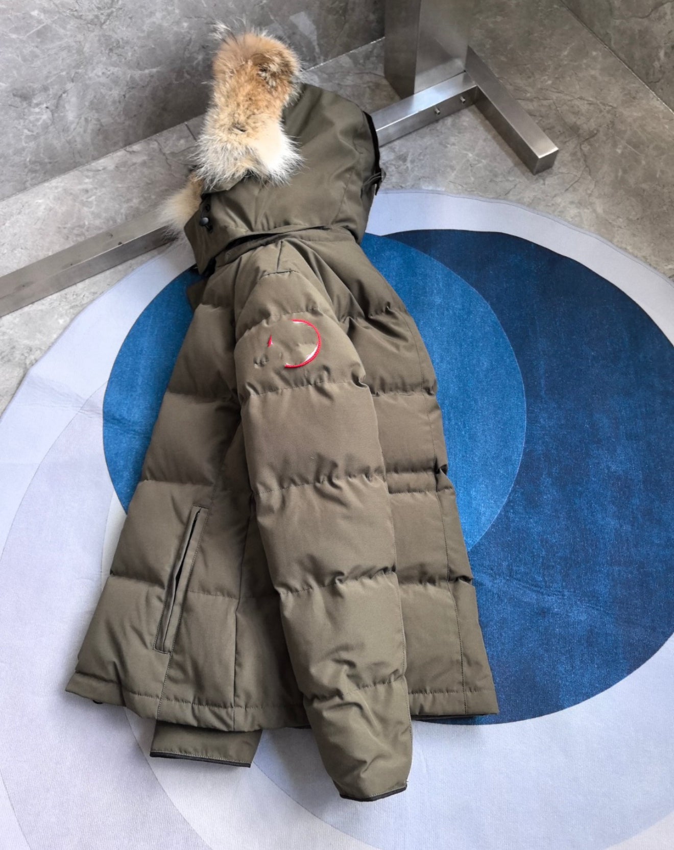 Khaki coat with drawstring baddie coat