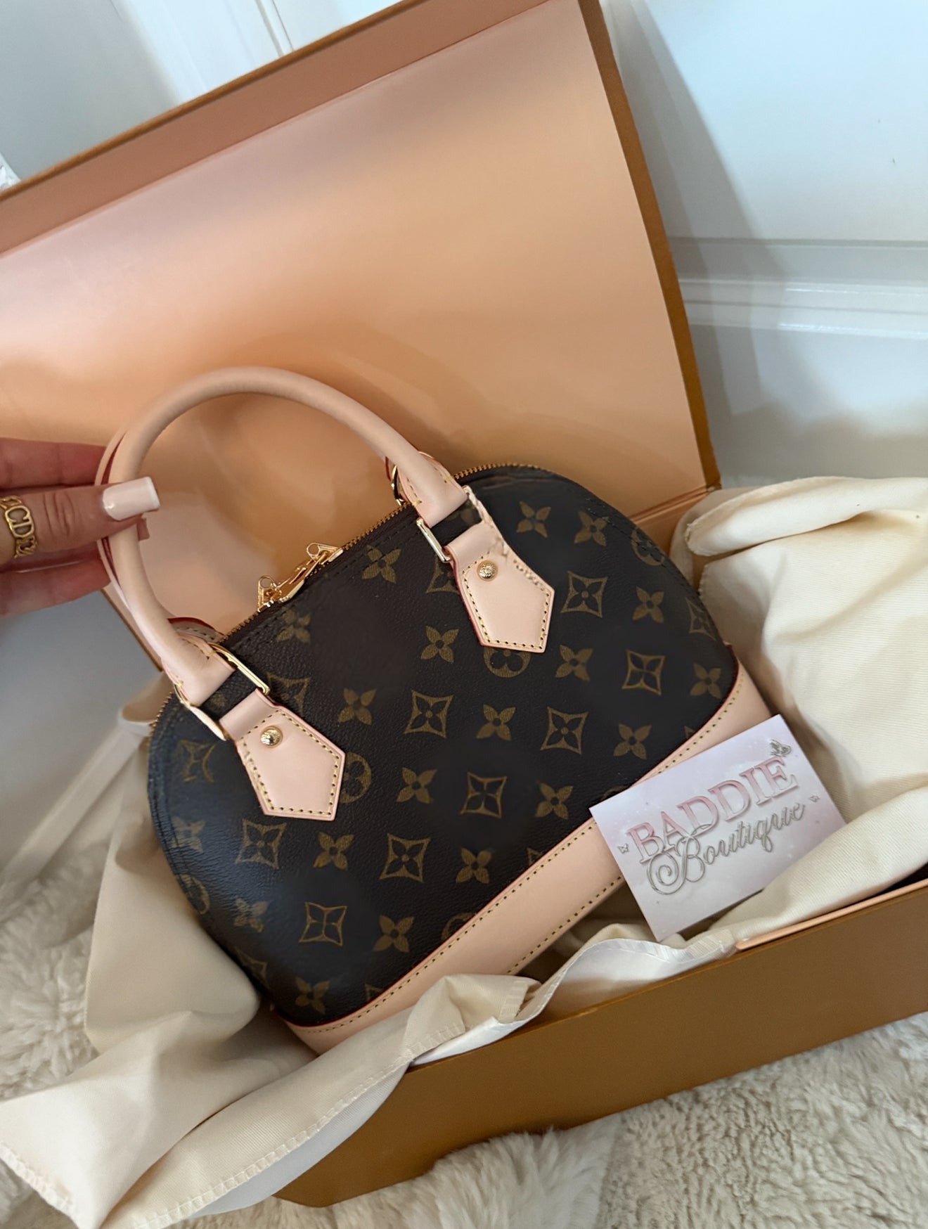 Beige handbag
